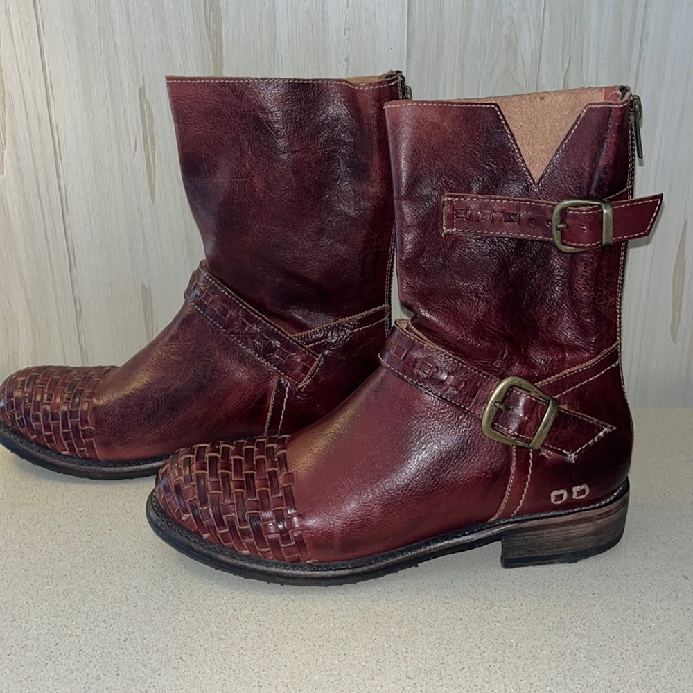 BED|STÜ 8.5 Ashwell Dark Scarlet Rustic Boot